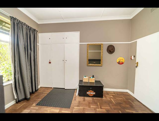 4 BEDROOM HOUSE FOR SALE IN PARKDENE